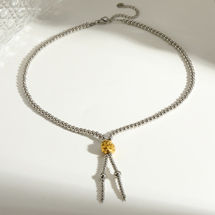 Single flower choker